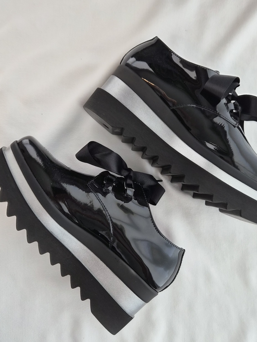 MARCO MOREO Black Patent Platform Oxfords with Accents - Picture 6 of 9